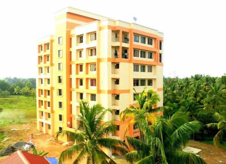 Sree Narayana Institute of Medical Sciences Chalakka Ernakulam Academic Building photo 3