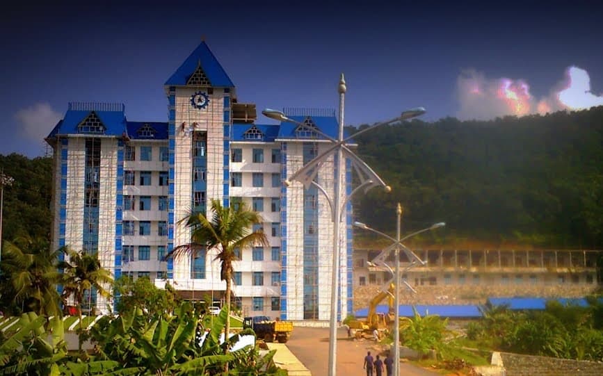 Sree Narayana Institute of Technology Adoor Academic Building photo 1