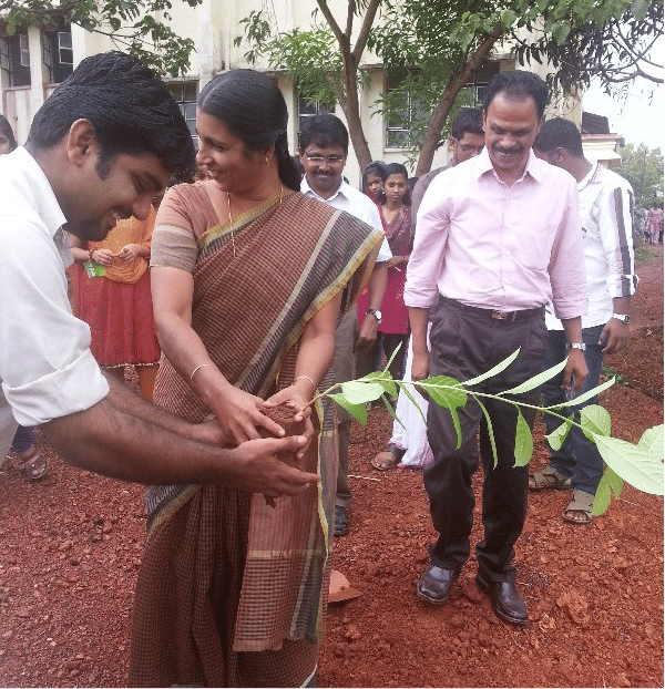 R. Sankar Memorial SNDP Yogam Arts & Science College Koyilandi Extra Curriculars photo 1