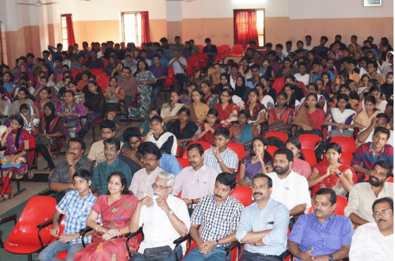 R. Sankar Memorial SNDP Yogam Arts & Science College Koyilandi Extra Curriculars photo 3