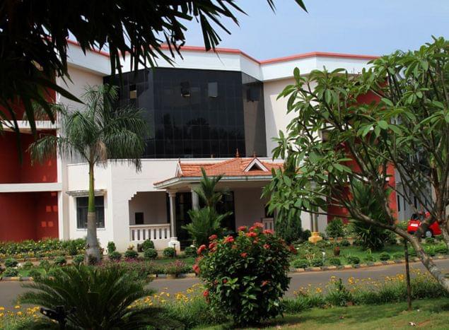 Kunjali Marakkar School of Marine Engineering Kochi Academic Building photo 5