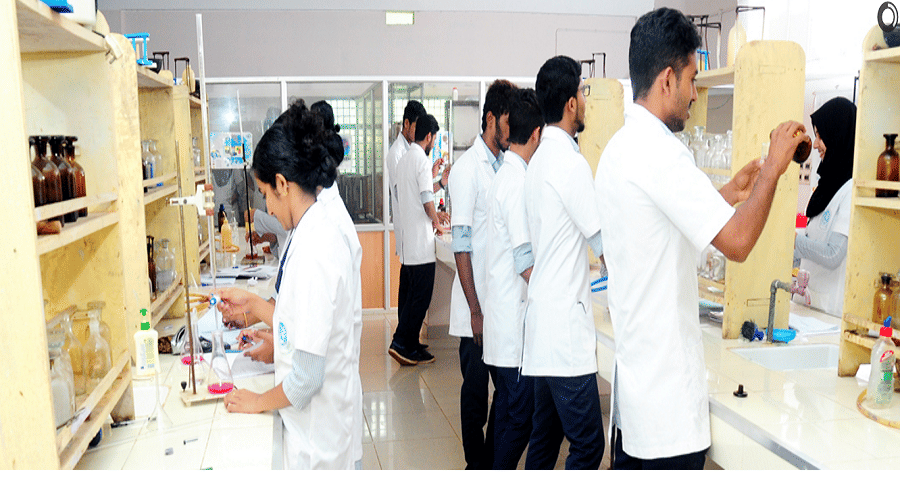 Rajiv Gandhi Institute of Pharmacy Kasaragod Facility photo 1