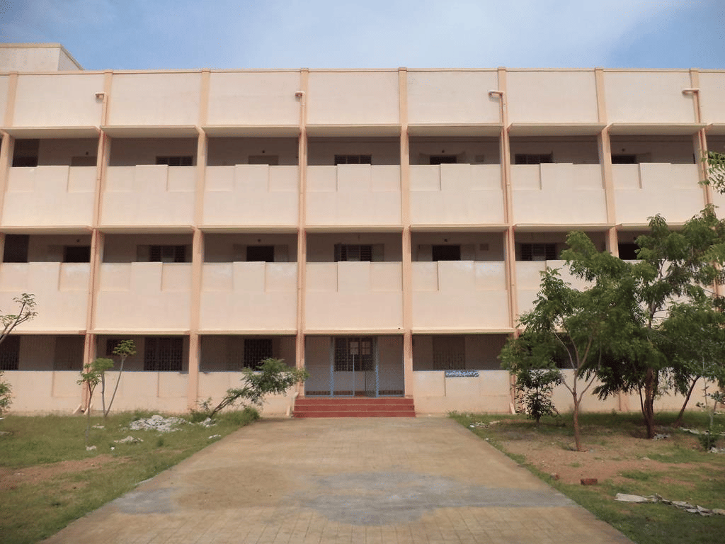 Arignar Anna Government Arts College Musiri Manapparai Academic Building photo 1