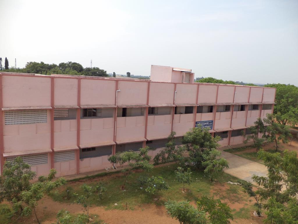 Arignar Anna Government Arts College Musiri Manapparai Academic Building photo 9