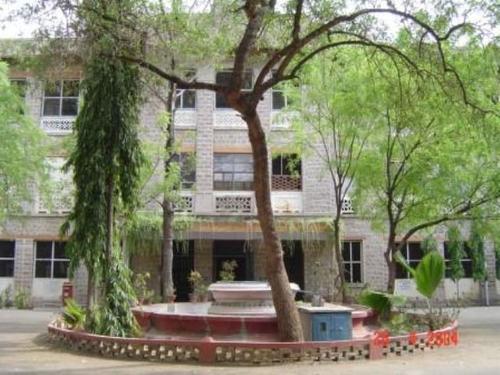 Cancer Institute (W.I.A.) Adyar Chennai Campus Building photo 2