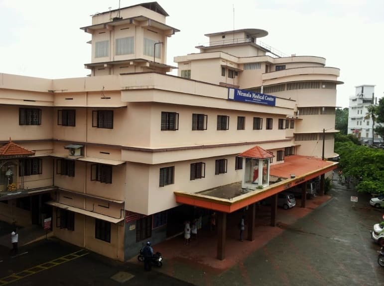 College of Nursing, Nirmala Medical Centre Muvattupuzha Academic Building photo 2