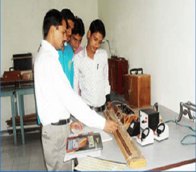 Rayat Bahra Group of Institutions: Ropar Campus Labs and Library photo 3