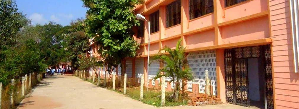 Arignar Anna Government Arts College Villupuram Academic Building photo 7