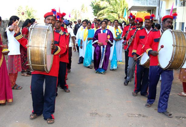 Bharathi Women's Arts & Science College Kallakurichi Graduation Function photo 1