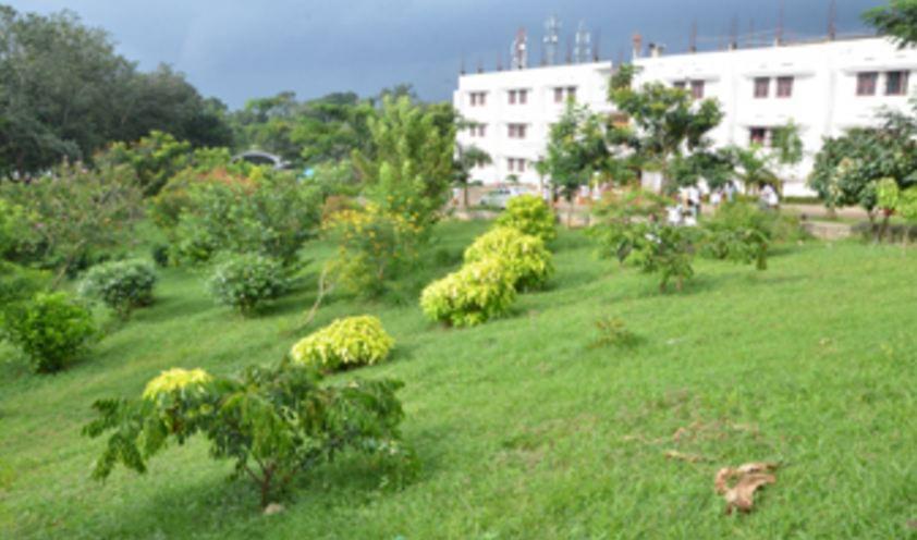 Sarada Krishna Homoeopathy Medical College Kulasekharam Kanchipuram Academic Building photo 2