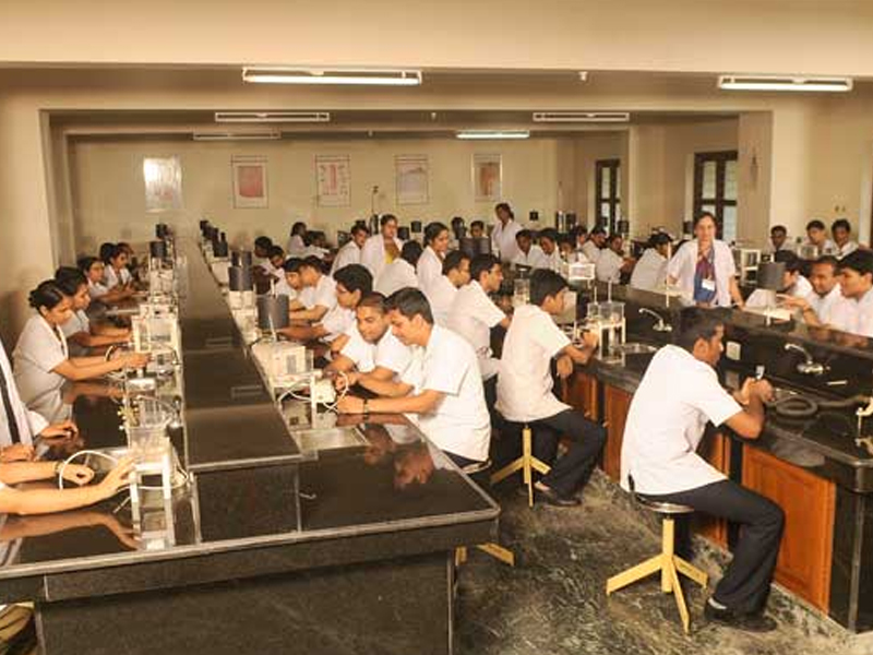 Sree Mookambika Institute Of Medical Sciences Kanyakumari Laboraotry photo 2