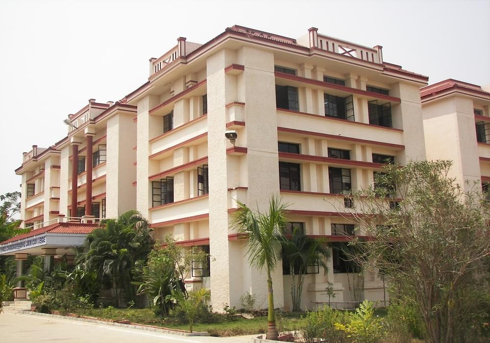Shree Chandraprabhu Jain College Minjur Mambalam Academic Building photo 2