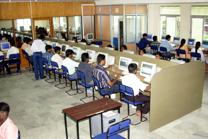 Srinivasa Institute of Engineering & Technology Chennai Facilities photo 1