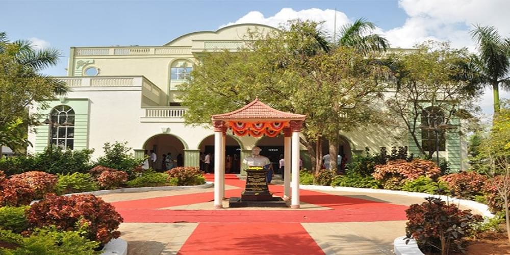 Sriram College of Arts and Science Chennai Academic Building photo 1