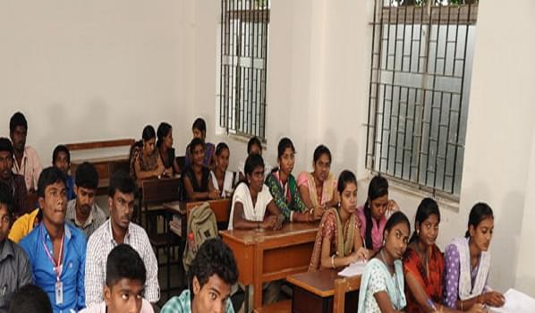 Sriram College of Arts and Science Chennai Classrooms photo 3