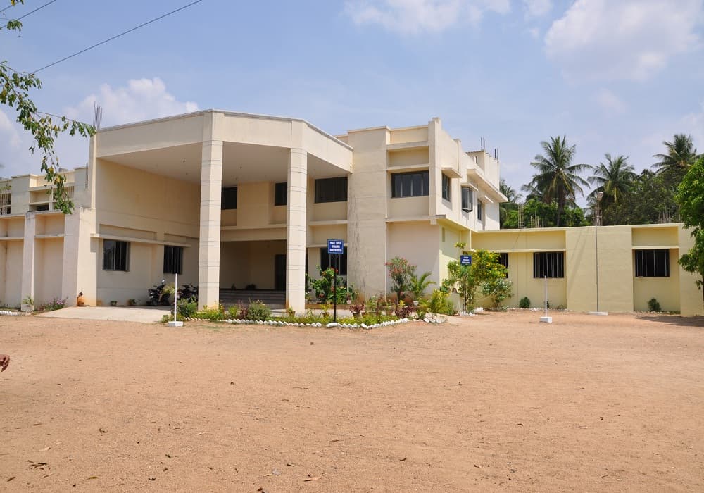 SSKV College of Arts & Science for Women Kanchipuram Academic Building photo 2