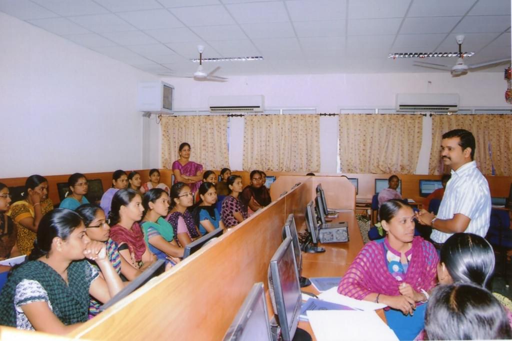 Tiruppur Kumaran College For Women Facility photo 1