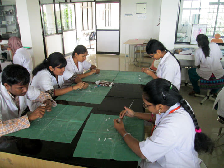Sri Venkateswara Dental College And Hospital Chennai Laboratories photo 5