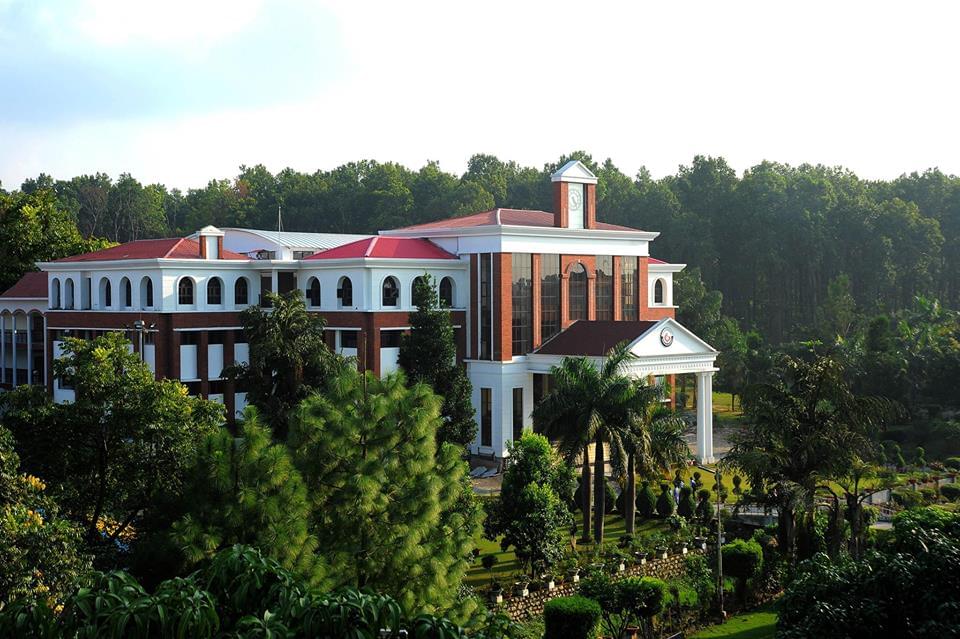 GEU Academic Building photo 3