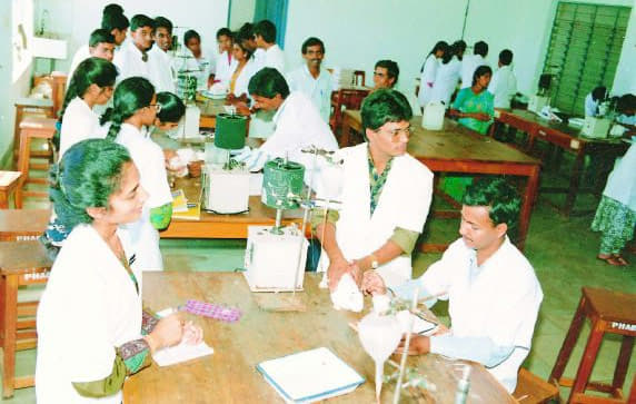Sree Siddhartha Medical College and Research Centre Tumkur Different types of faculty photo 1