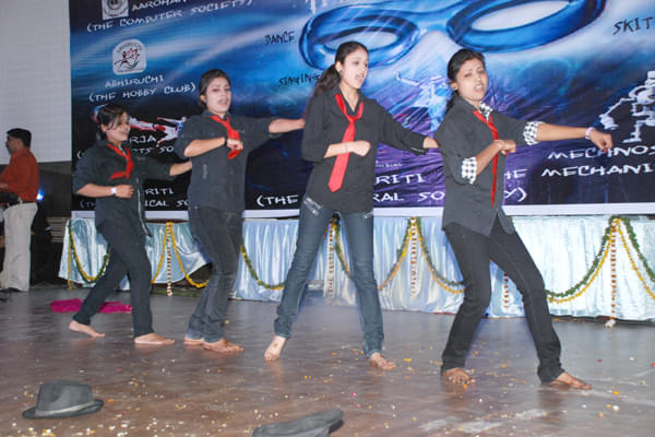 Raja Balwant Singh Engineering Technical Campus Agra Extra Curriculars photo 6