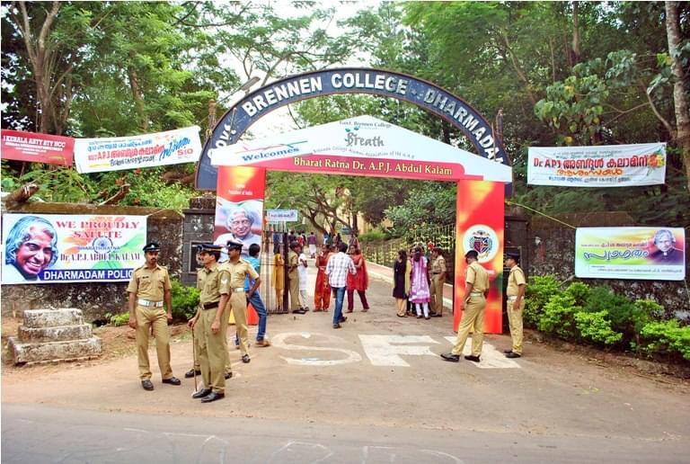 Government Brennen College Dharmadam Thalasery Academic Building photo 6