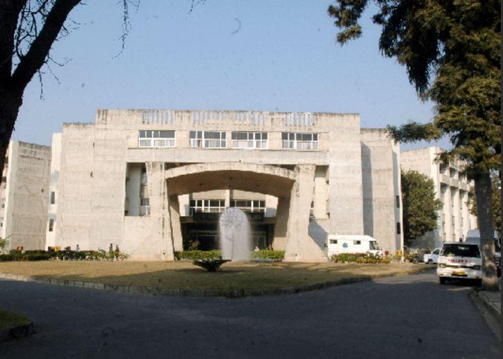 PGIMER Chandigarh Academic Building photo 6