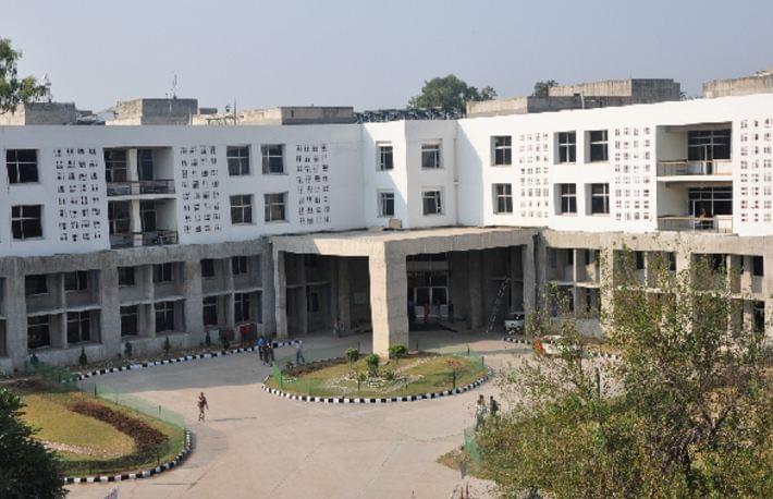 PGIMER Chandigarh Academic Building photo 7