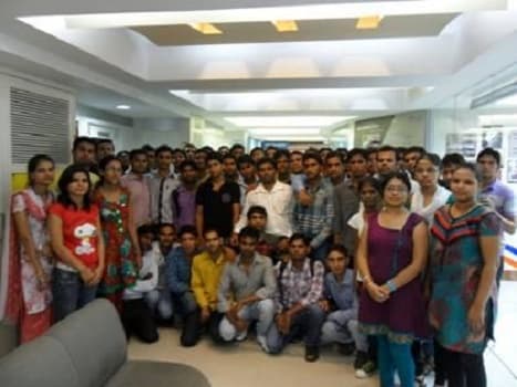 Institute of Finance Banking and Insurance Mumbai Extra Curriculars photo 4