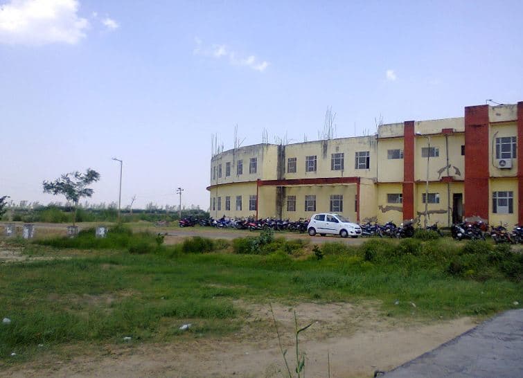 Government Engineering College Bharatpur Academic Building photo 3