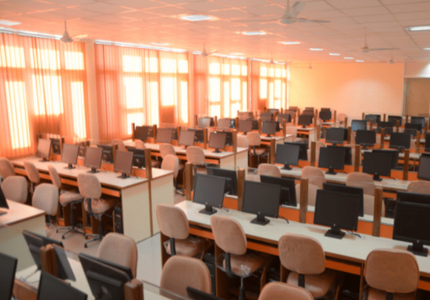 Guru Nanak Dev University College Jalandhar Facilities photo 5