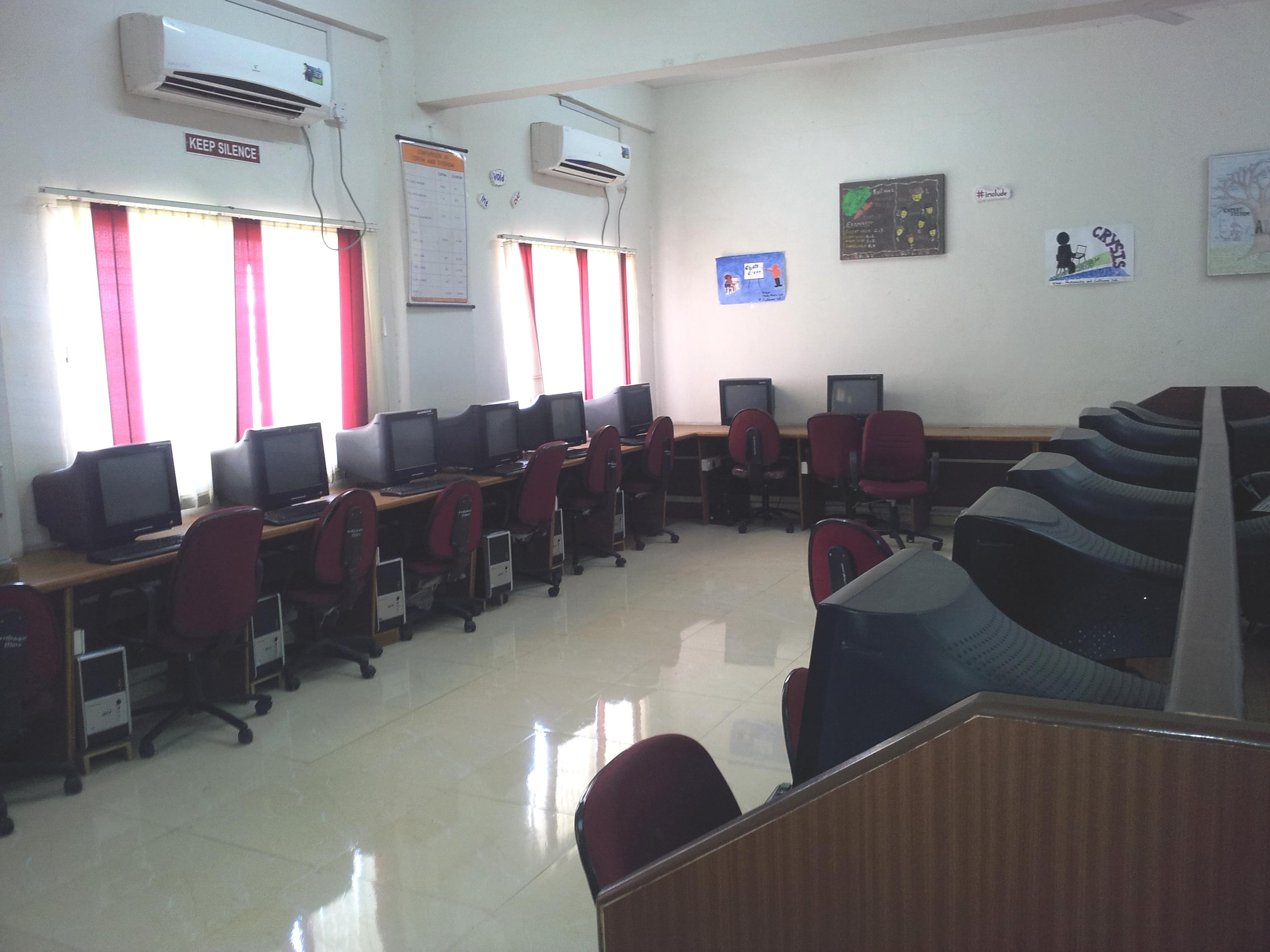 JSPM Tathawade College Building photo 10