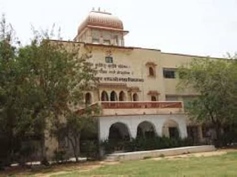 Lal Bahadur Shastri Post Graduate College Gonda Buildings photo 7