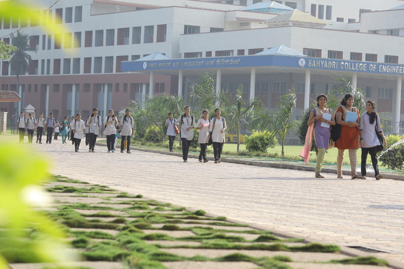 Sahyadri College of Engineering & Management (SCEM) Mangalore Buildings photo 8