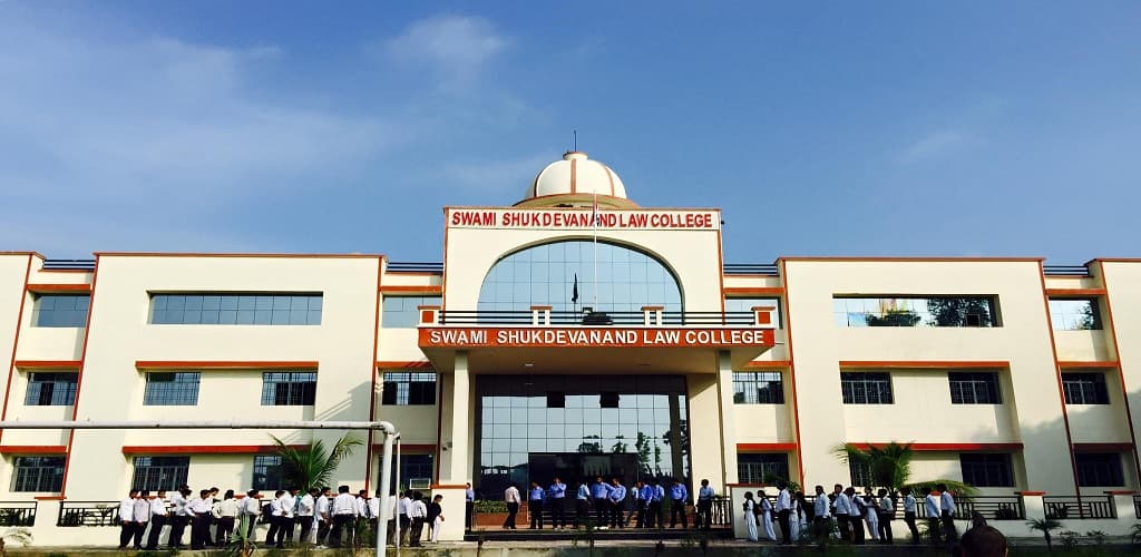Swami Shukdevanand Law College Shahjahanpur Academic Building photo 1