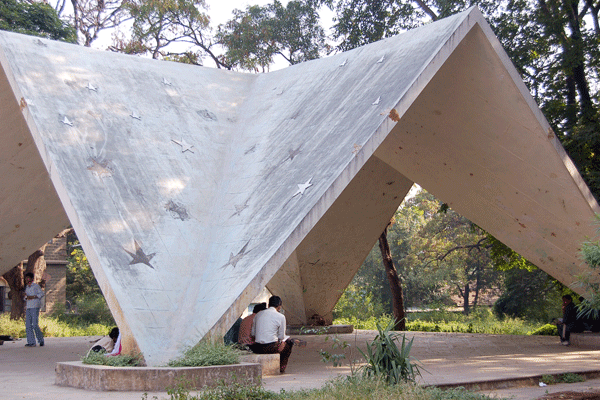 D.E.S's Shri. Navalmal Firodia Law College Pune Campus photo 1