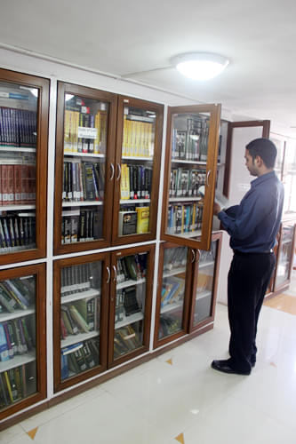 D.E.S's Shri. Navalmal Firodia Law College Pune Campus photo 8