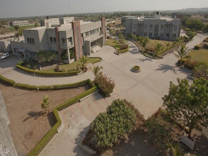 RK University Rajkot Academic Building photo 1