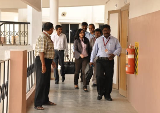 RL Institute of Management Studies Madurai College Campus photo 3