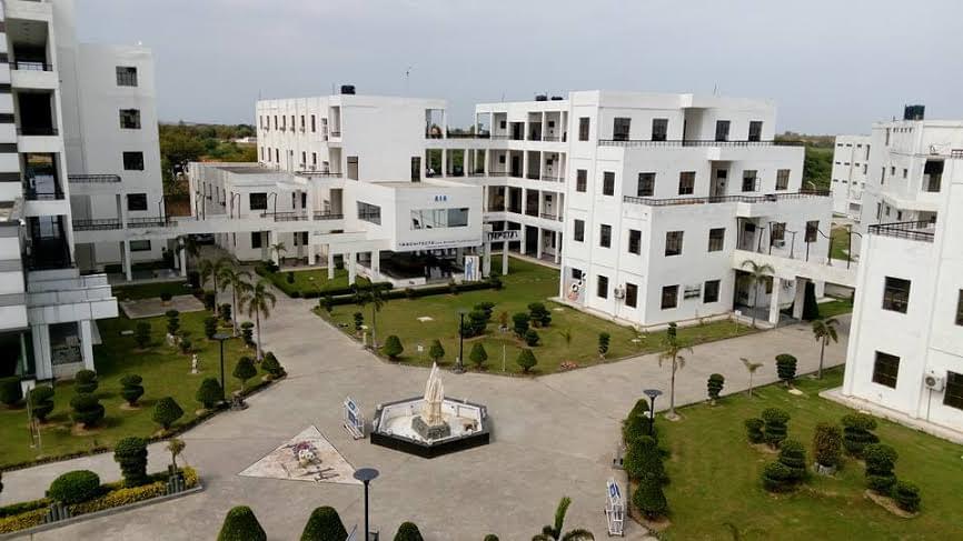 AXIS Business School Kanpur Campus photo 6