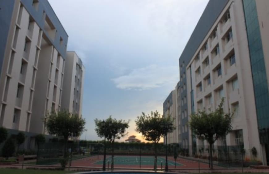 Royal Global University Guwahati Academic Building photo 2