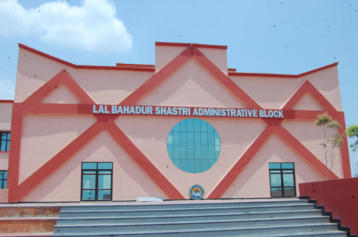 CDLU Academic Building photo 6