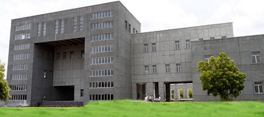 Yogi Vemana University Kadapa Academic Building photo 3