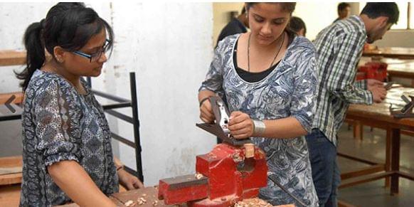 Baddi University of Emerging Sciences and Technologies Facilities photo 8