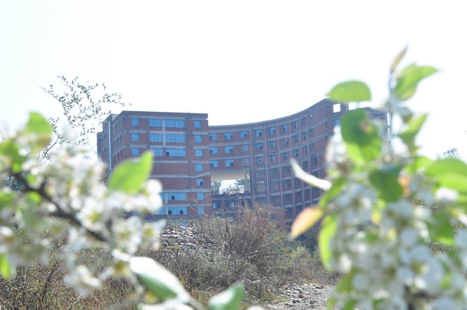 Career Point University Hamirpur Campus photo 1