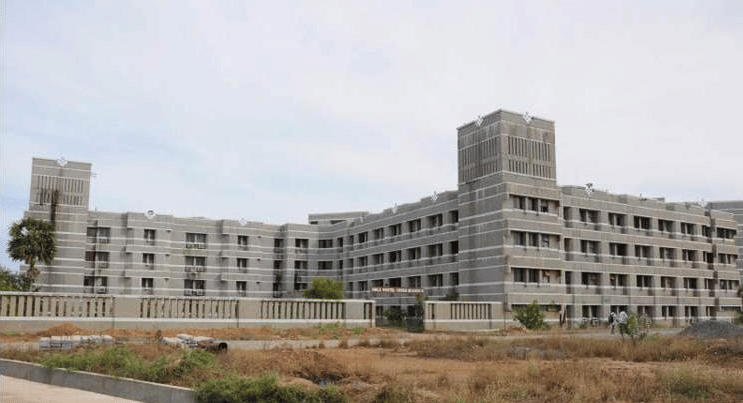 Sri Balaji Vidyapeeth University Pondicherry Academic Building photo 3