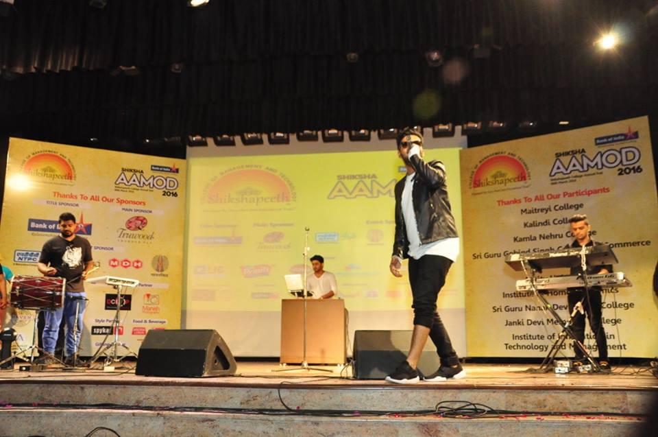 Shikshapeeth College of Management and Technology New Delhi College Function photo 3