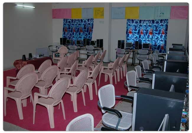 Arcot Sri Mahalakshmi Women's College of Education Campus and Infrastructure photo 4