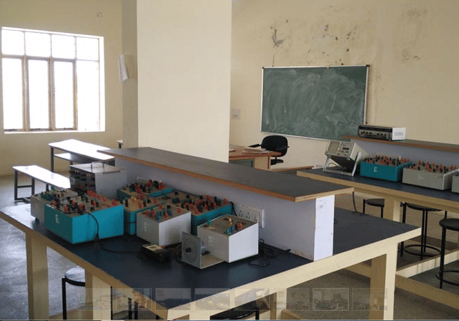 PNS Institute of Technology Bangalore Campus laboratory photo 4