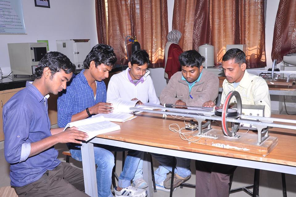 AlFalah university Faridabad Labs photo 5